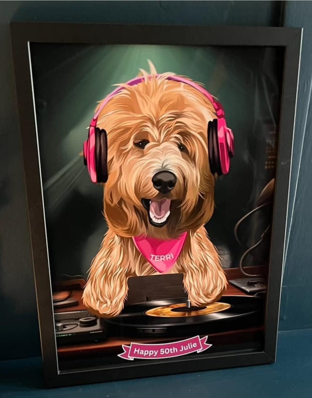 DJ Tailspin Paw-trait